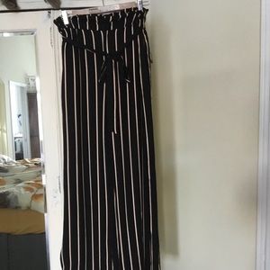 Wide leg pants